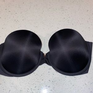 VICTORIAS SECRET multi way strapless bra